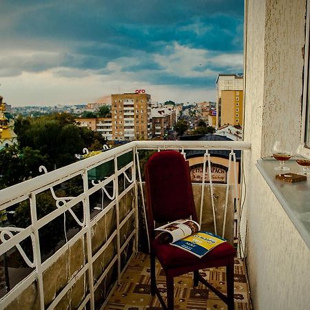 Babylon Apartments Rivne Room photo
